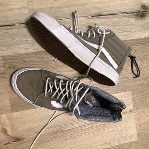 Tan Vans Women’s canvas size 8